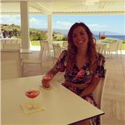 Insegnante di canto e cantoterapia a Sassari, laureata in canto jazz, offre lezioni individuali per adulti, bambini e ragazzi